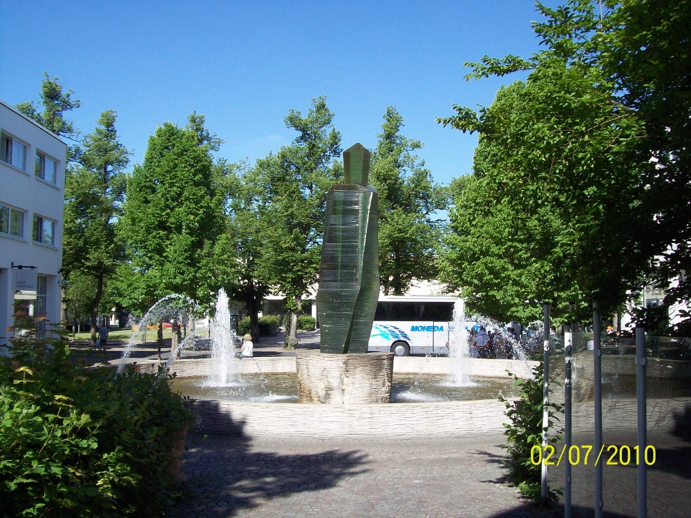 01.jpg
