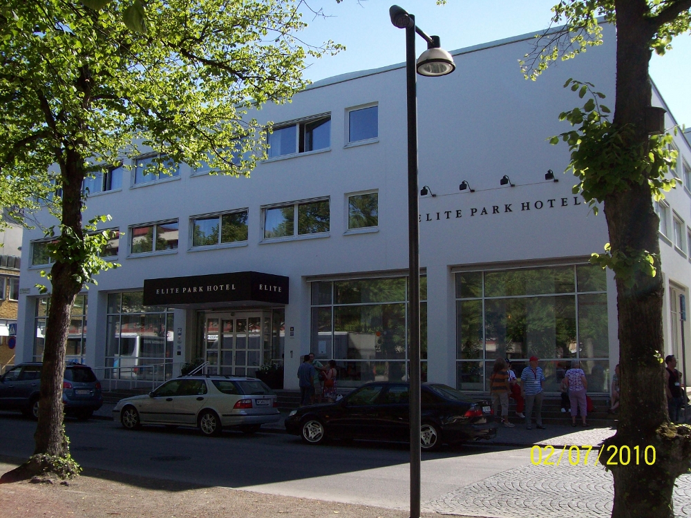 03.jpg